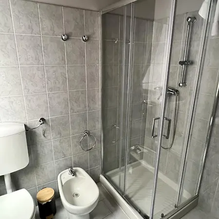 Verona Rooms Exterior photo