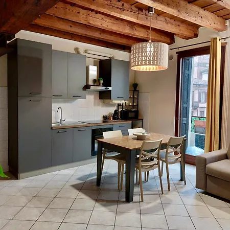 Verona Rooms Exterior photo